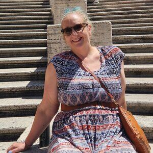 Meet your Posher, Katrina